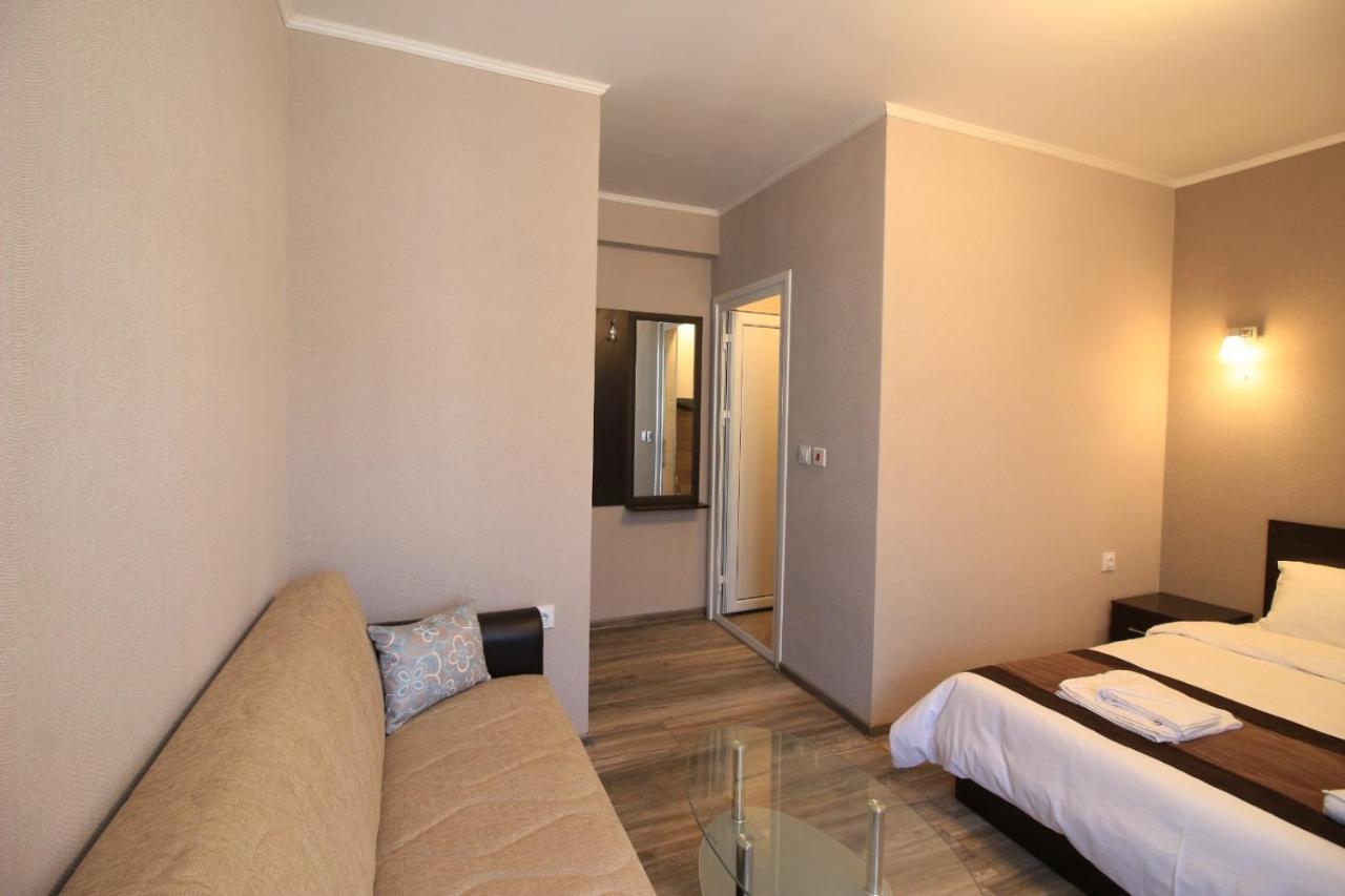 Къща За Гости Тони Zlatograd Exterior foto